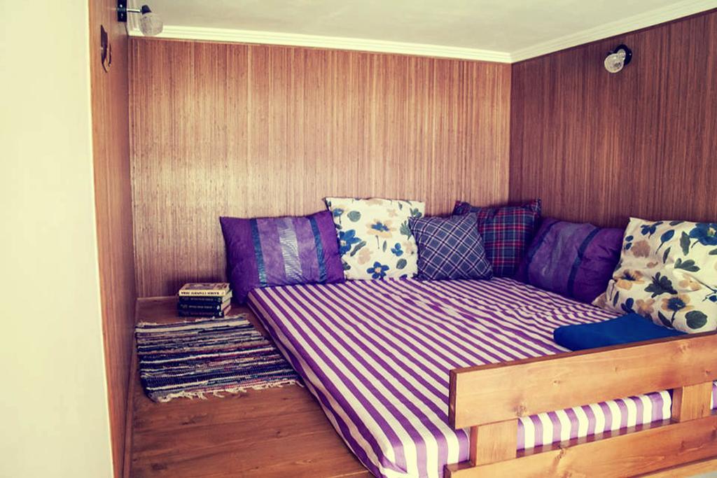 Magic Bus Hostel ลวีฟ ภายนอก รูปภาพ